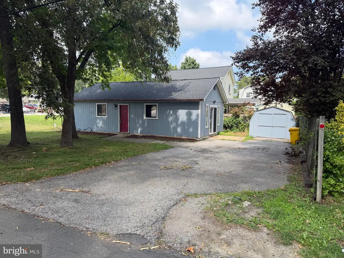 311 Londontown Rd, Edgewater, MD 21037 - #1