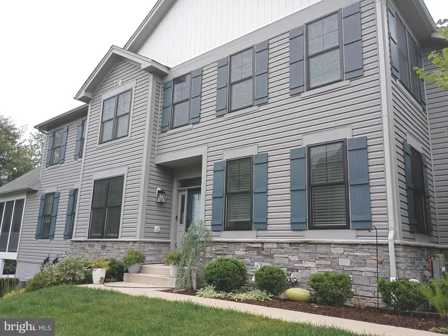 8643 Saint Anthony Dr, Severn, MD 21144 - #3