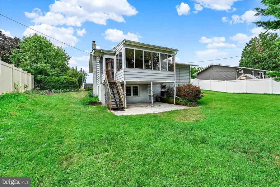 306 Regency Cir, Linthicum Heights, MD 21090 - #3