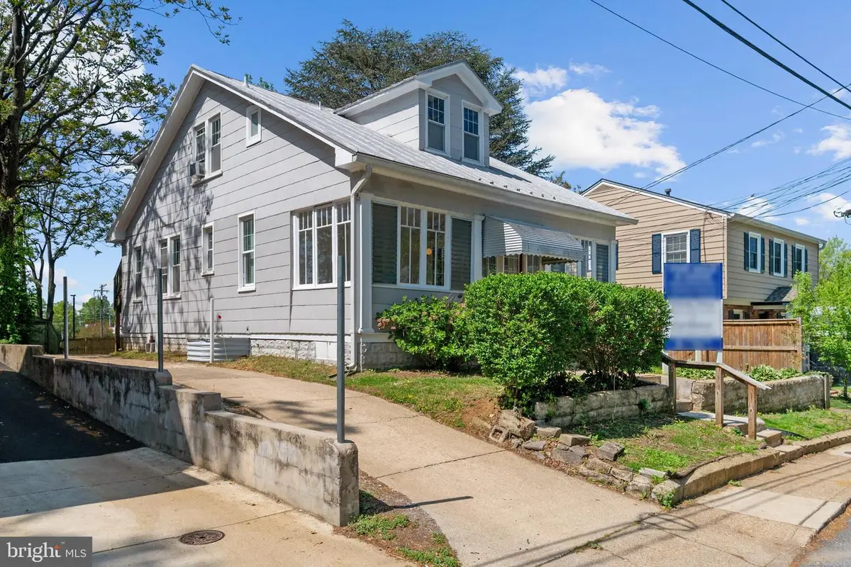 13 Annapolis St, Annapolis, MD 21401 - #1