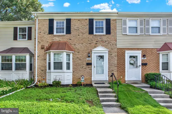 1853 Foxdale Ct, CROFTON, MD 21114