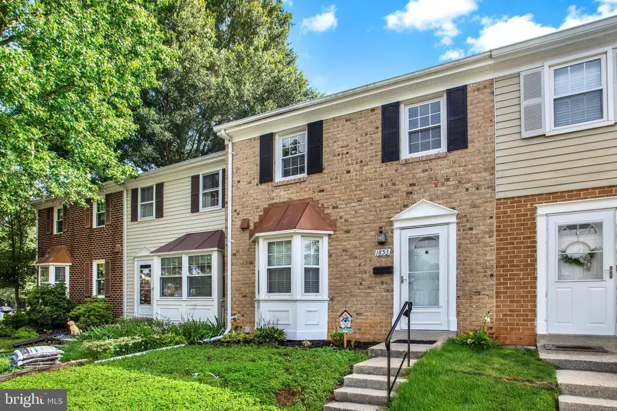 1853 Foxdale Ct, Crofton, MD 21114 - #2