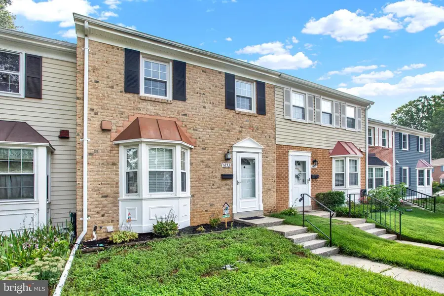 1853 Foxdale Ct, Crofton, MD 21114 - #3
