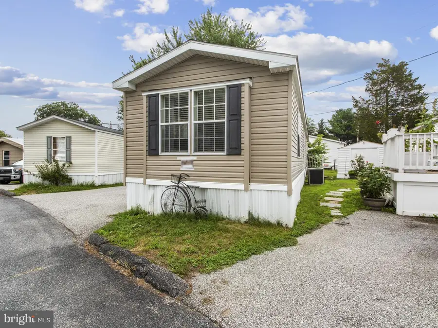 30 Chesapeake Mobile Ct, Hanover, MD 21076 - #2