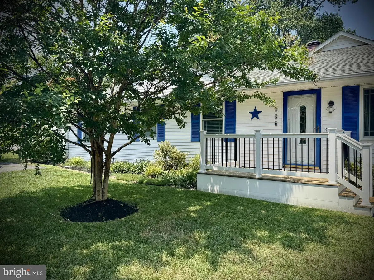 850 Holly Ave, Edgewater, MD 21037 - #1