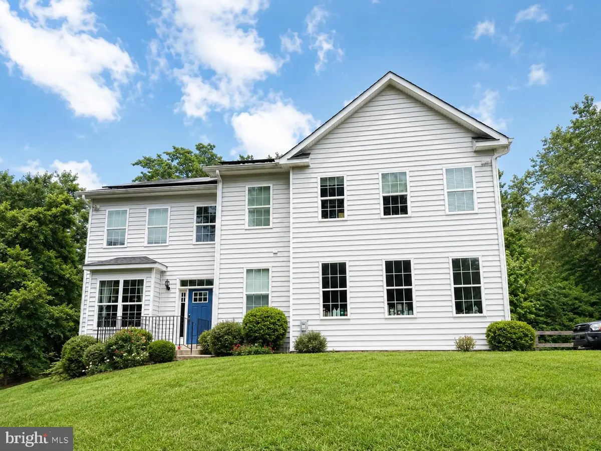 416 Mill Swamp Rd, Edgewater, MD 21037 - #1