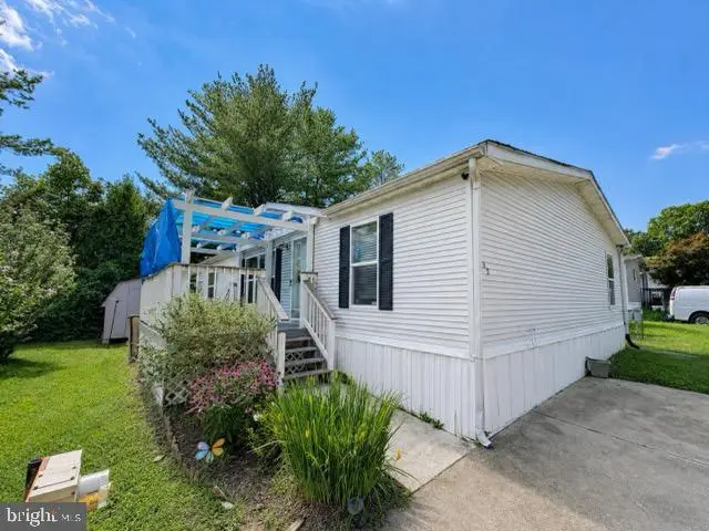 432 Dutch Dr, Lothian, MD 20711 - #3