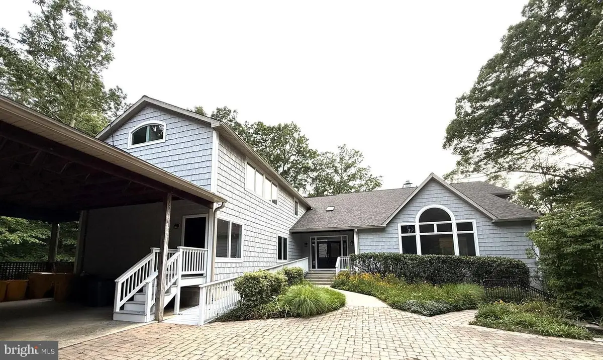 126 Gilbert Ct, Edgewater, MD 21037 - #1