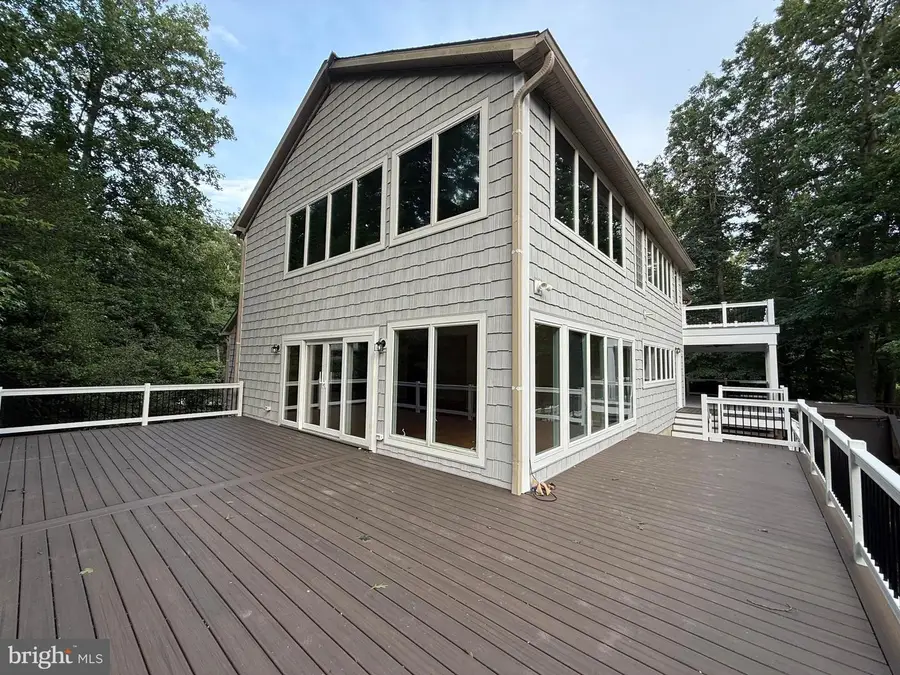 126 Gilbert Ct, Edgewater, MD 21037 - #3