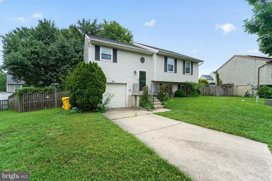 7562 Greenknoll Ct, Hanover, MD 21076 - #2