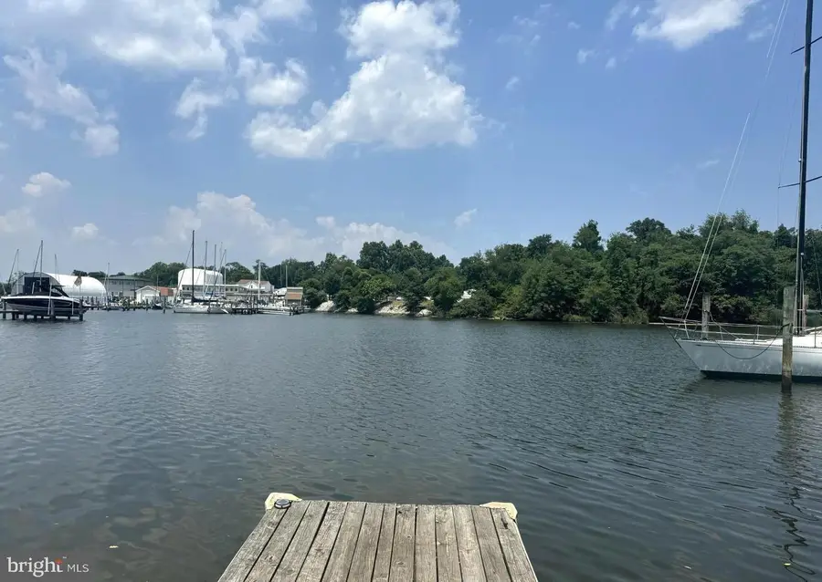 1568 Colony Rd, Pasadena, MD 21122 - #3