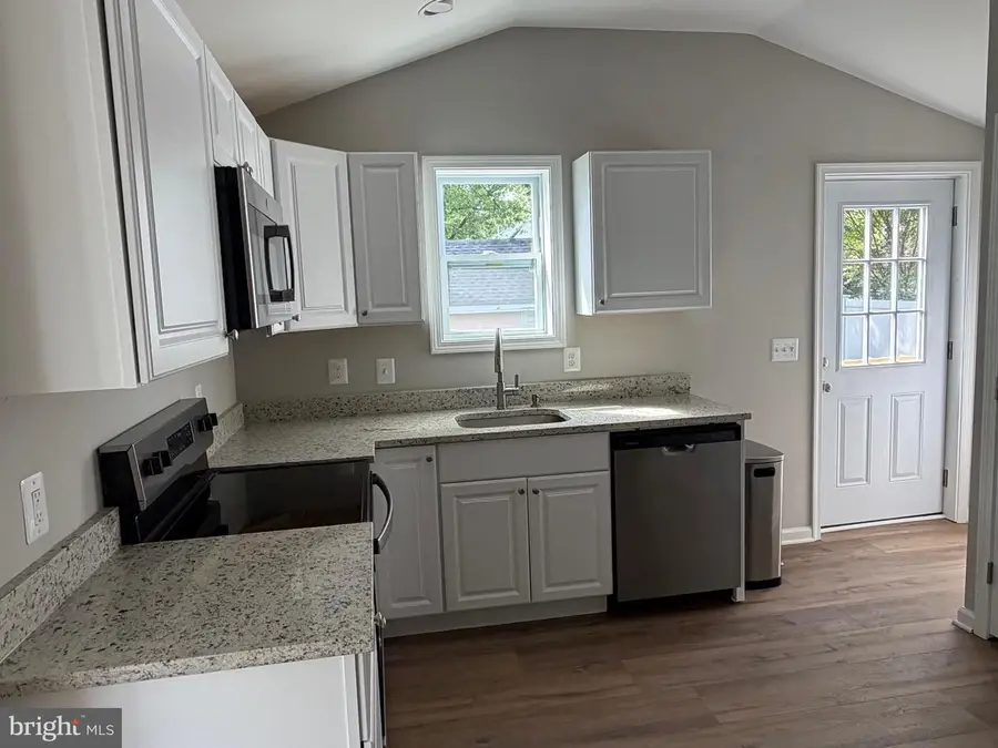 715 Fernhill Rd, Baltimore, MD 21226 - #3