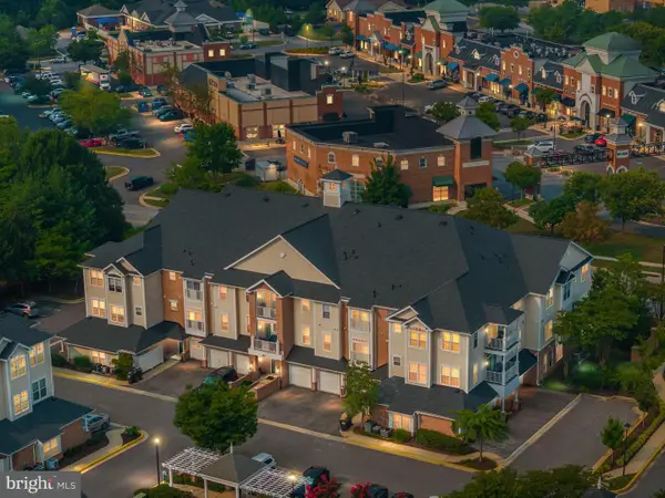 421 Hamlet Club Dr #305, EDGEWATER, MD 21037