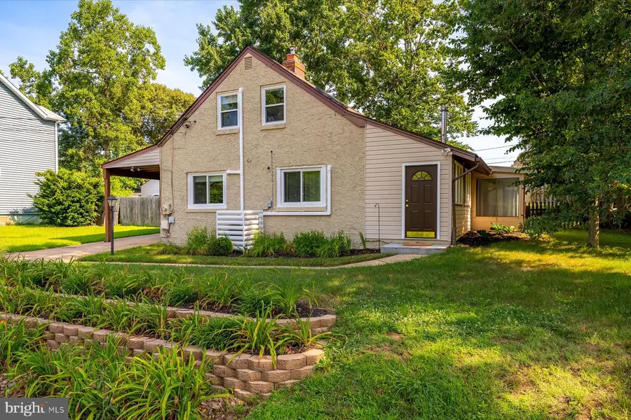 2033 Shore Dr, Edgewater, MD 21037 - #2