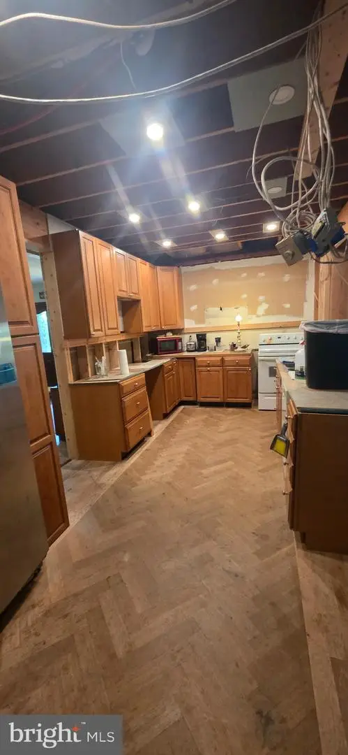 1595 Maywood Rd, Pasadena, MD 21122 - #2