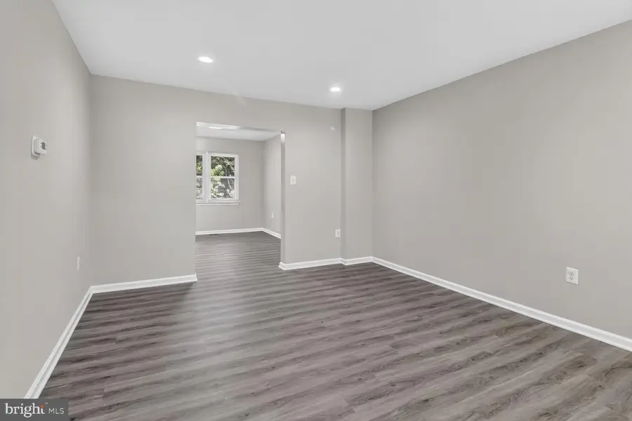 8235 Parham Ct, Severn, MD 21144 - #2