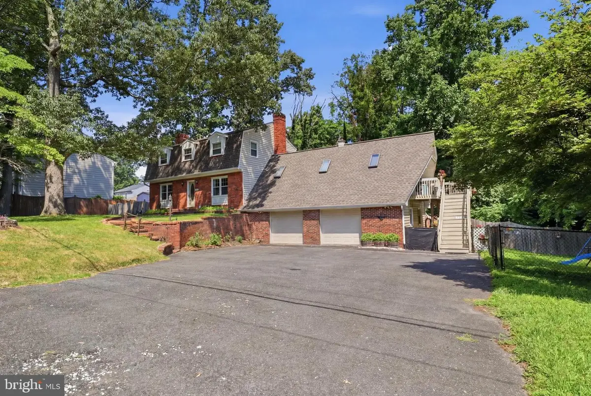 678 209th St, Pasadena, MD 21122 - #1