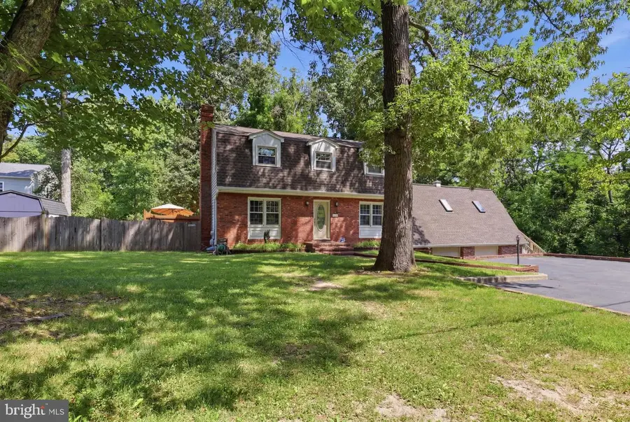 678 209th St, Pasadena, MD 21122 - #3