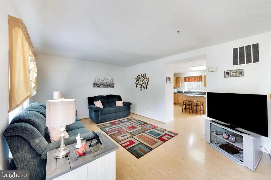 8703 Thornbrook Dr, Odenton, MD 21113 - #3