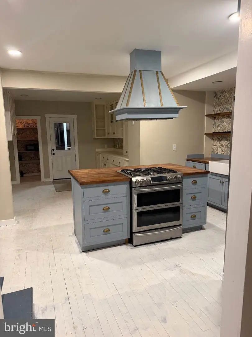4 11th Ave, Brooklyn, MD 21225 - #2