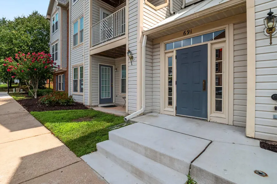691 Winding Stream Way #202, Odenton, MD 21113 - #2