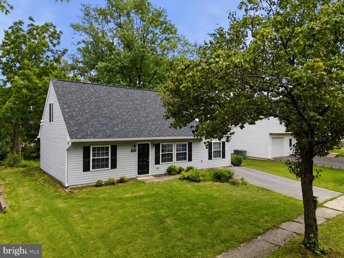 7905 Chalice Rd, Severn, MD 21144 - #1