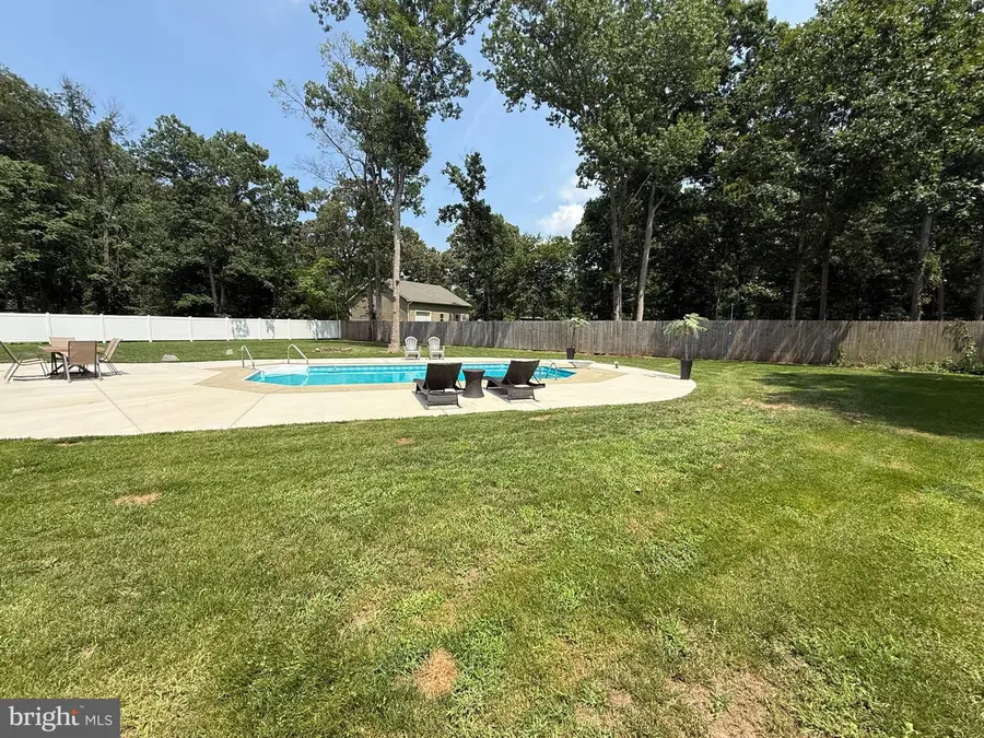 15 Dorothy Meeks, Pasadena, MD 21122 - #3