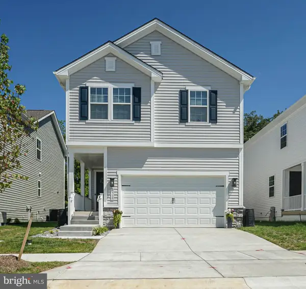 5718 Howard Dr, GLEN BURNIE, MD 21061