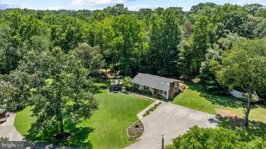 1 Sanibel Captiva Ln, Severn, MD 21144 - #2