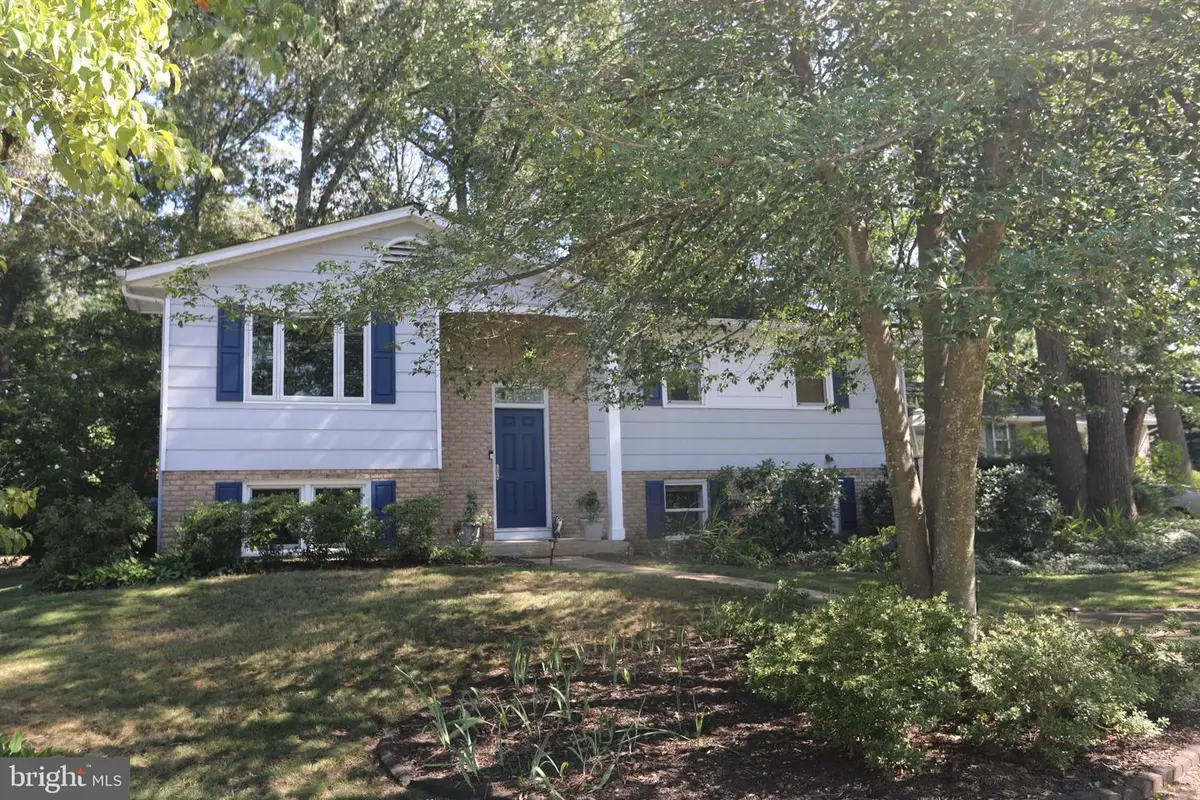 285 Arundel Beach Rd, Severna Park, MD 21146 - #1