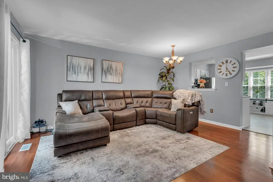 1322 Cox Cove Ct, Stoney Beach, MD 21226 - #2