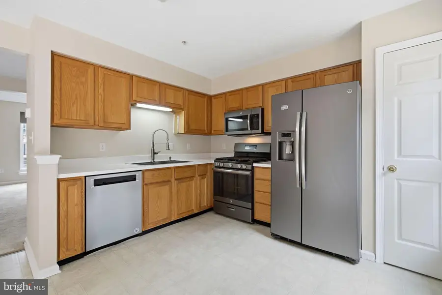 222 Foxmanor Ln, Glen Burnie, MD 21061 - #3