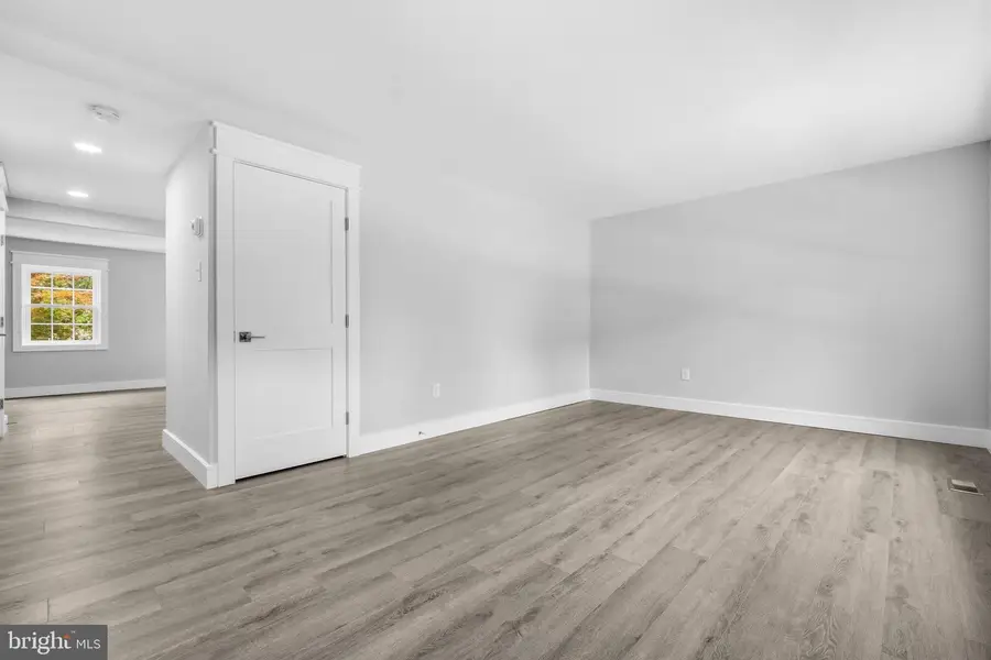 1716 Golden Ct, Crofton, MD 21114 - #3