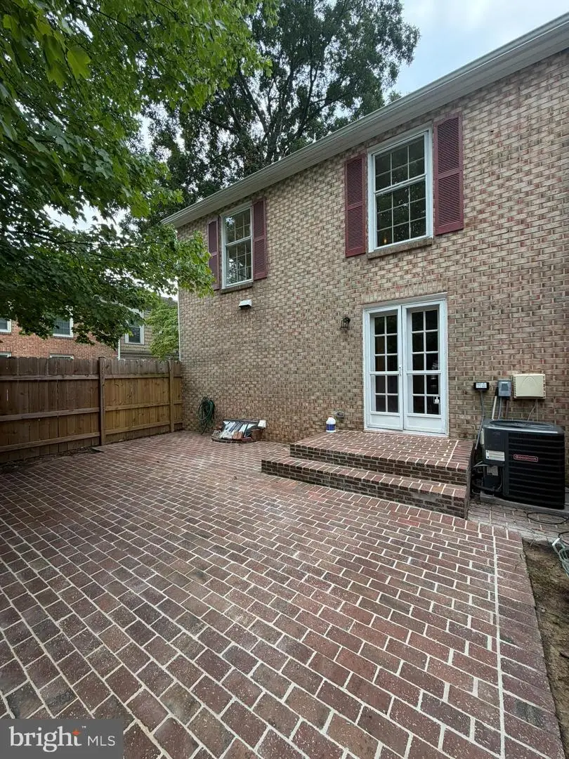 1717 Dana St, Crofton, MD 21114 - #2