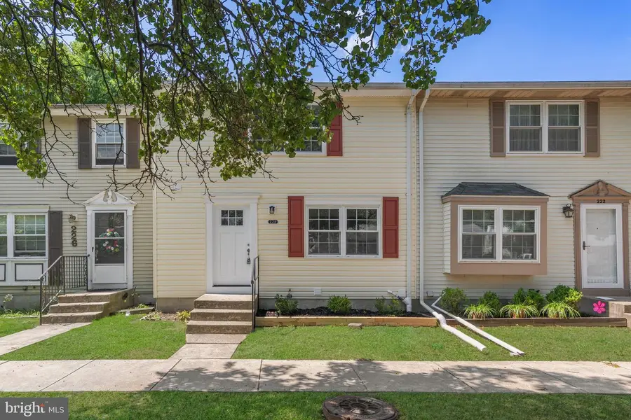 224 Glenda Ct, Millersville, MD 21108 - #2
