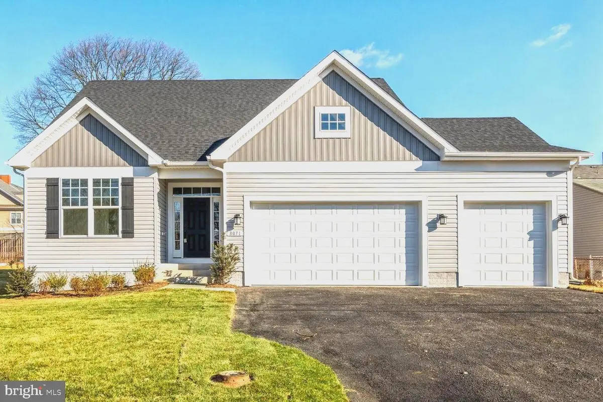 8071 Woodholme Cir, Pasadena, MD 21122 - #1
