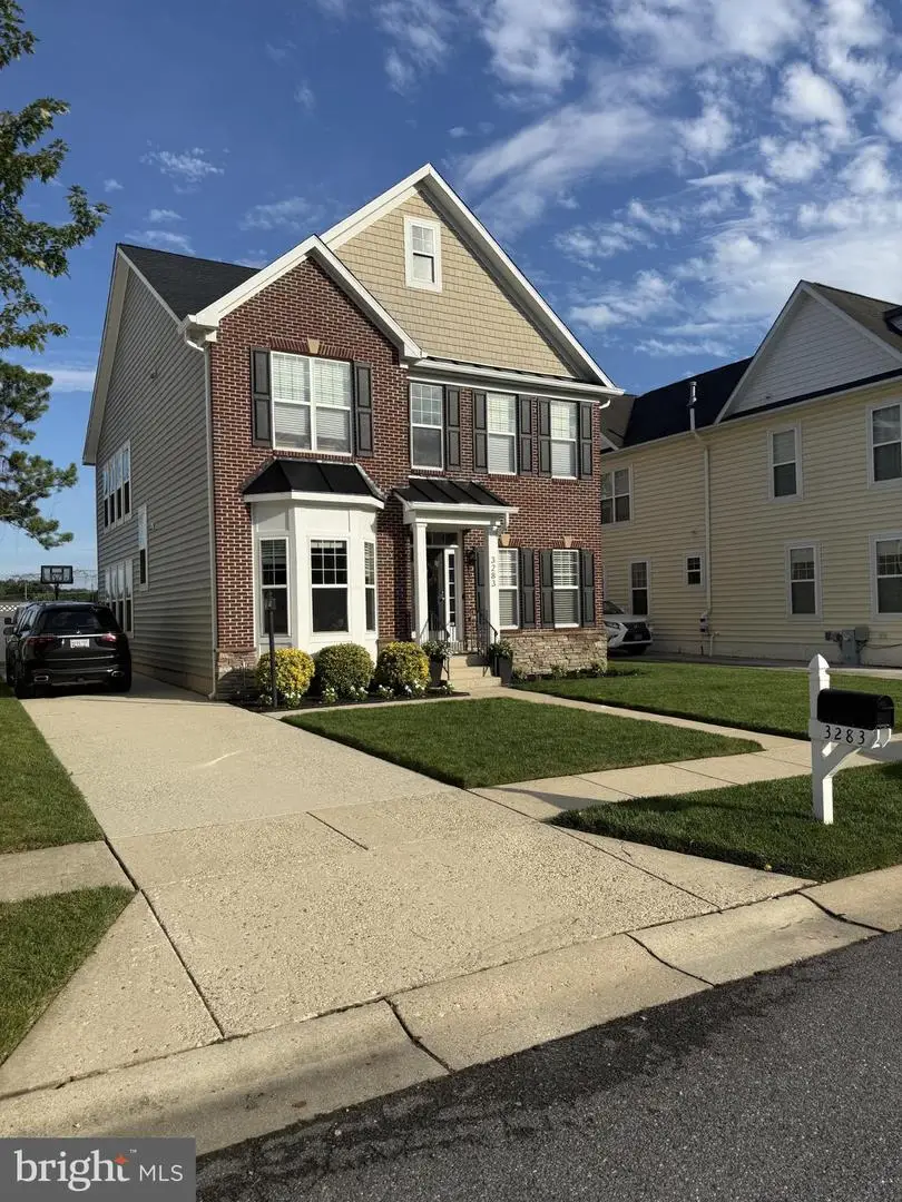 3283 Mulberry St, Edgewater, MD 21037 - #2