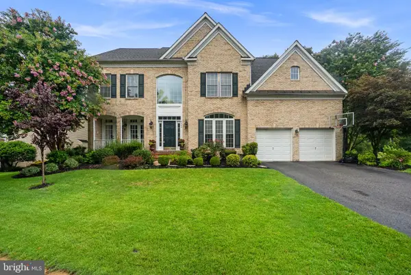 8004 Horicon Point Dr, MILLERSVILLE, MD 21108