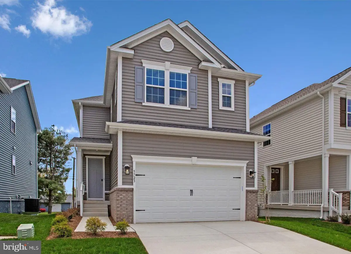 5723 Howard Dr, Glen Burnie, MD 21061 - #1