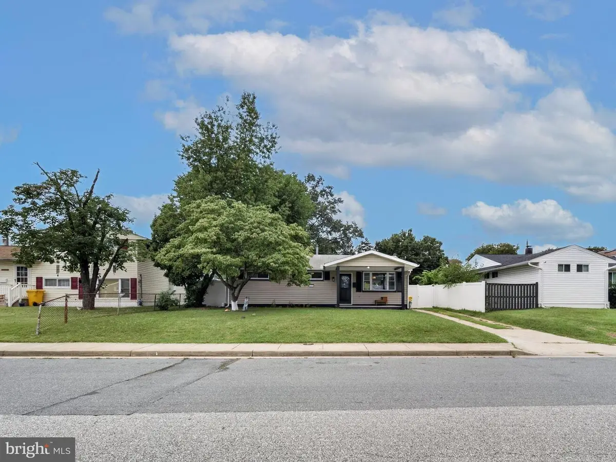 504 Hamlen Rd, Glen Burnie, MD 21061 - #1