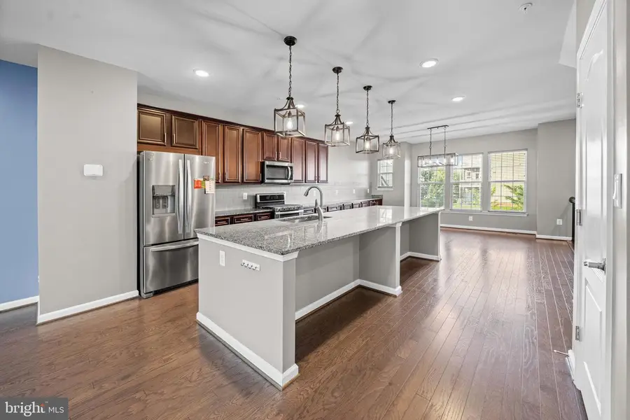 8279 Meadowood Dr, Hanover, MD 21076 - #3