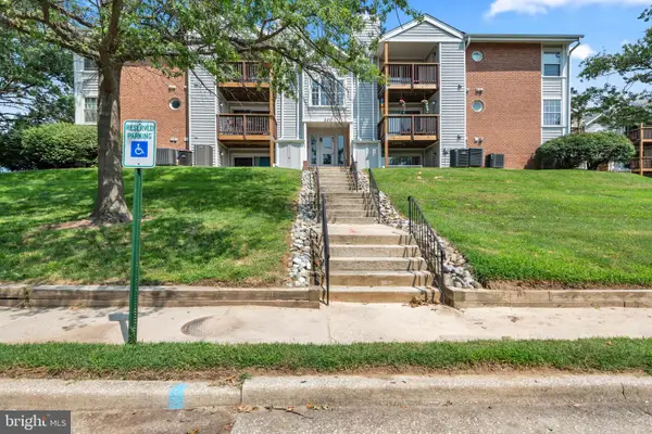 200 Spring Maiden Ct #101, GLEN BURNIE, MD 21060