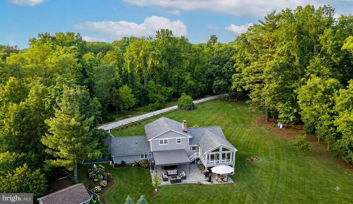 384 Eagle Hill Rd, Pasadena, MD 21122 - #1