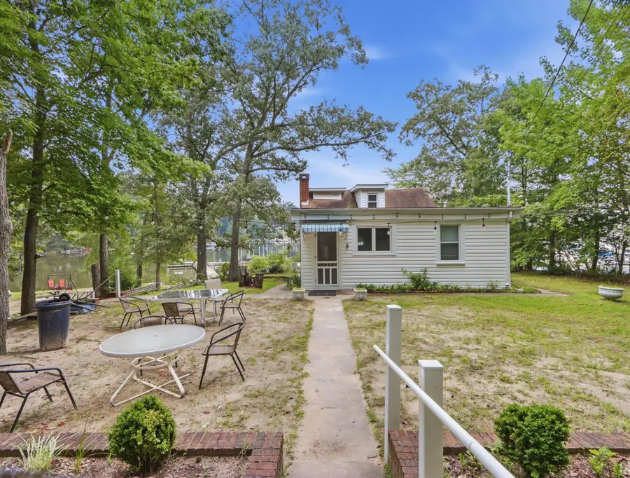 285 Cove Rd, Pasadena, MD 21122 - #2