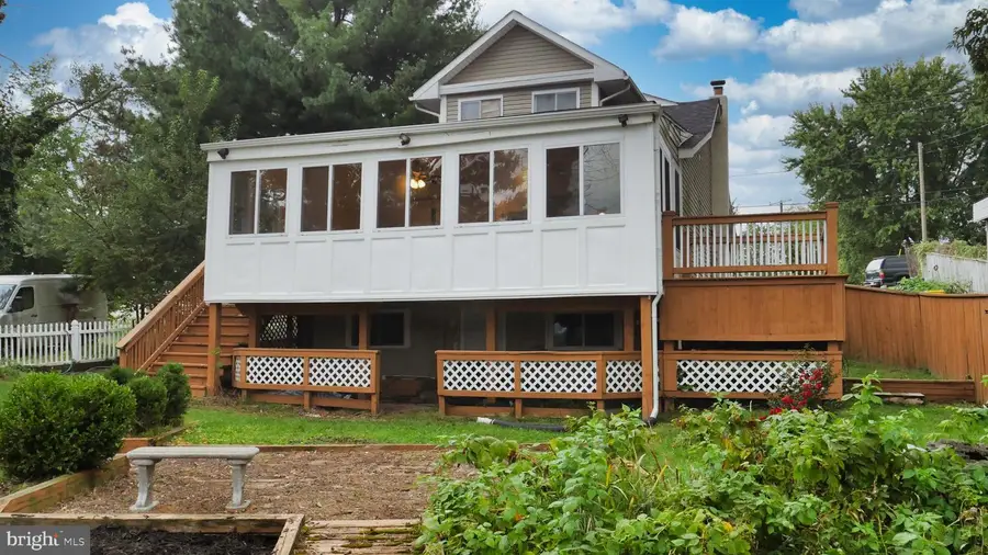 7833 Leymar Rd, Glen Burnie, MD 21060 - #3