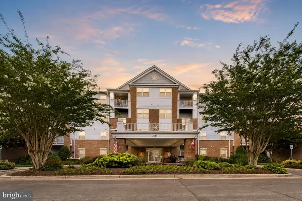 2604 Chapel Lake Dr #202, GAMBRILLS, MD 21054