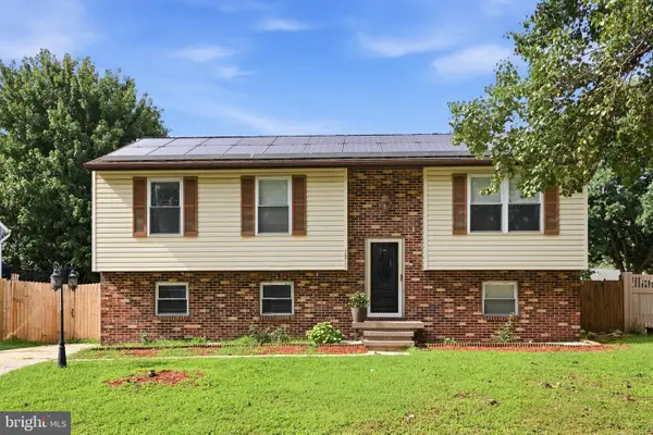 7811 Stafford Hill Ct, GLEN BURNIE, MD 21061