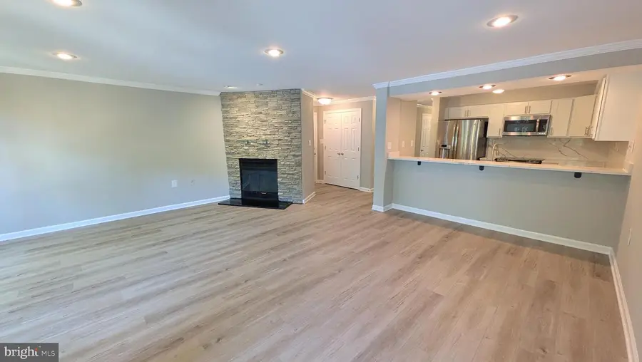 1144 Lake Heron Dr #2b, Annapolis, MD 21403 - #3