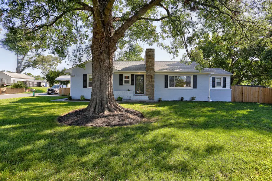 8231 Fort Smallwood Rd, Baltimore, MD 21226 - #2