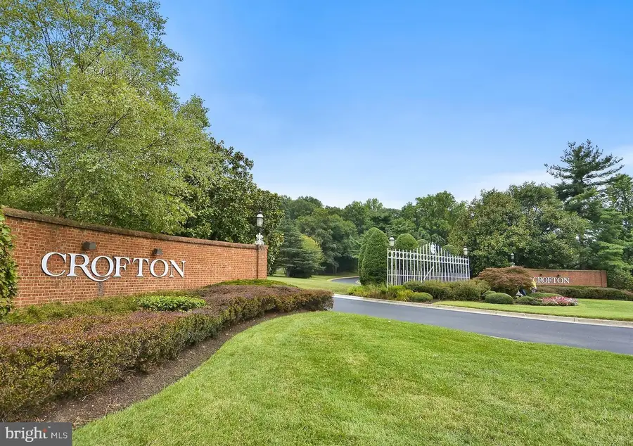 1728 Whitfield Ct, Crofton, MD 21114 - #2